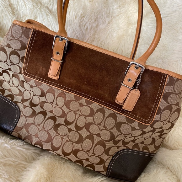 Coach Handbags - Authentic Coach Bag